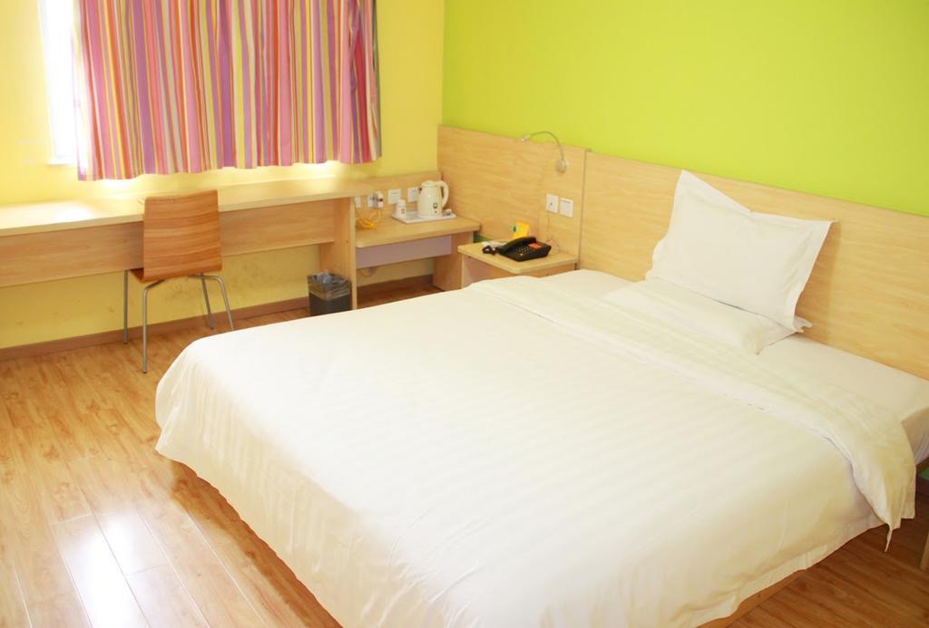 7Days Inn Chongqing Wanzhou District Gaosun Pond Chongbai מראה חיצוני תמונה